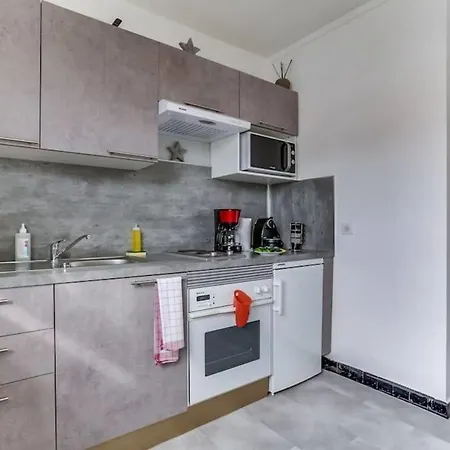 Le 27 - Appartement 3*** Cosy A Lyon Parking Exterior foto